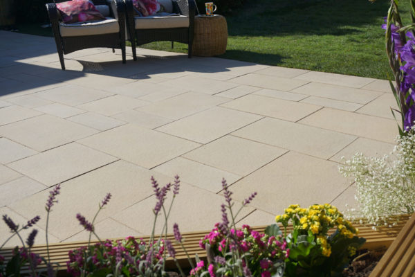 Prestbury Stone Paving 5.76m2